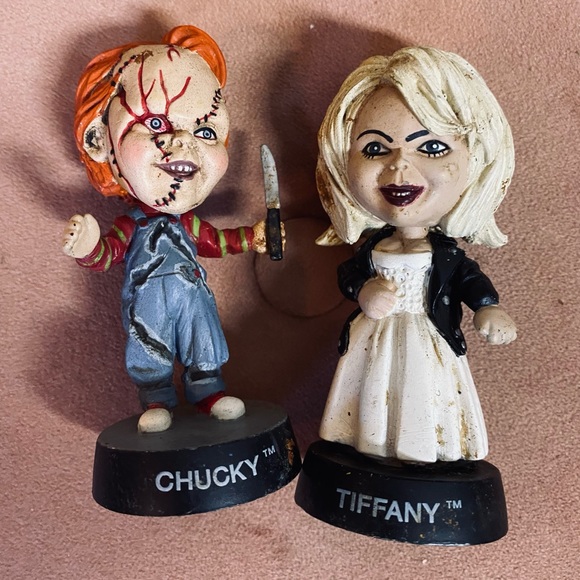 Chucky and Tiffany - Picture 2 of 2